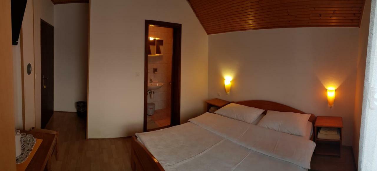 House Anamarija Hotel Seliste Dreznicko Eksteriør billede