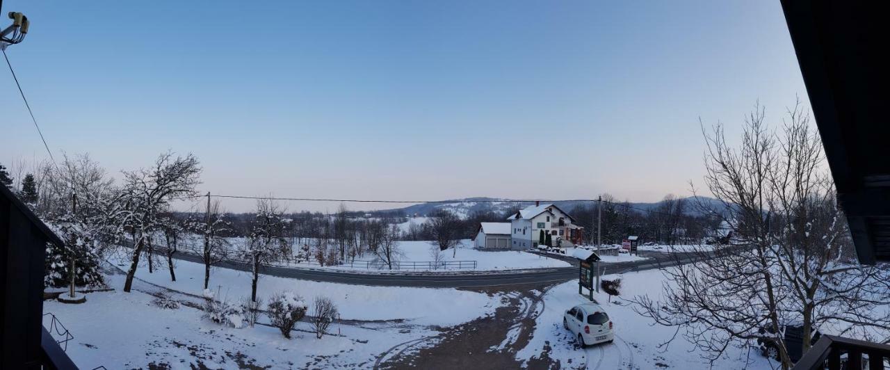 House Anamarija Hotel Seliste Dreznicko Eksteriør billede